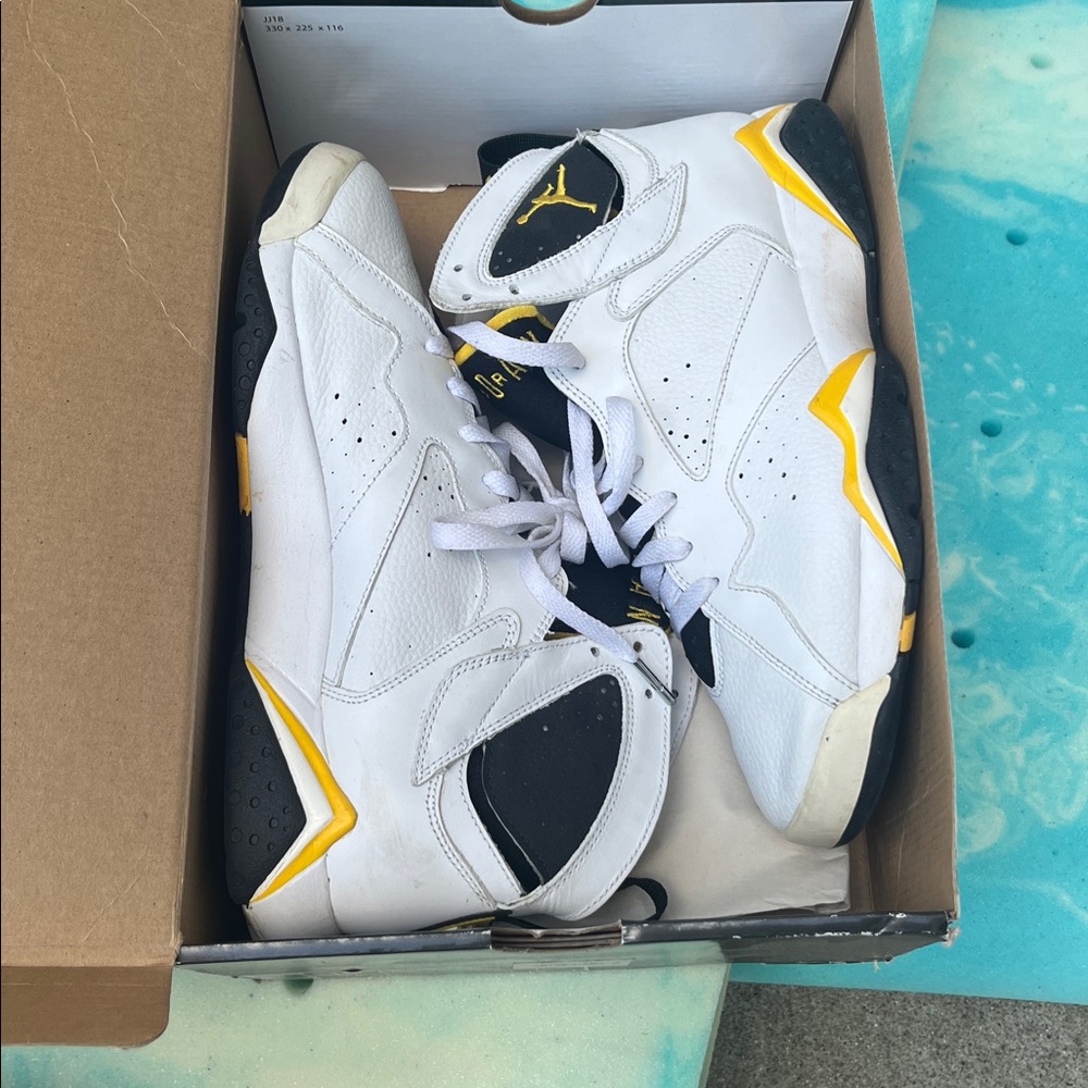 Jordan Retro 7 in White and Yellow